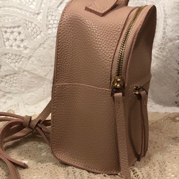 🦋Miniso Tiny Leather Backpack - Picture 2 of 9